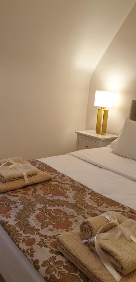 Le Faouët Crown Roads B&B 외부 사진