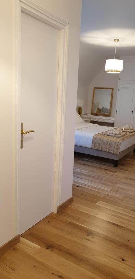 Le Faouët Crown Roads B&B 외부 사진