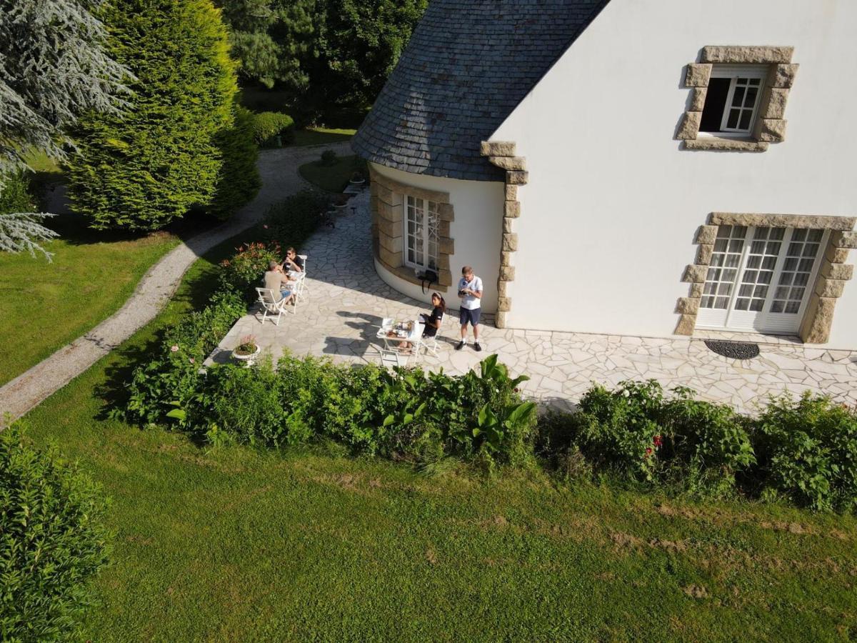 Le Faouët Crown Roads B&B 외부 사진