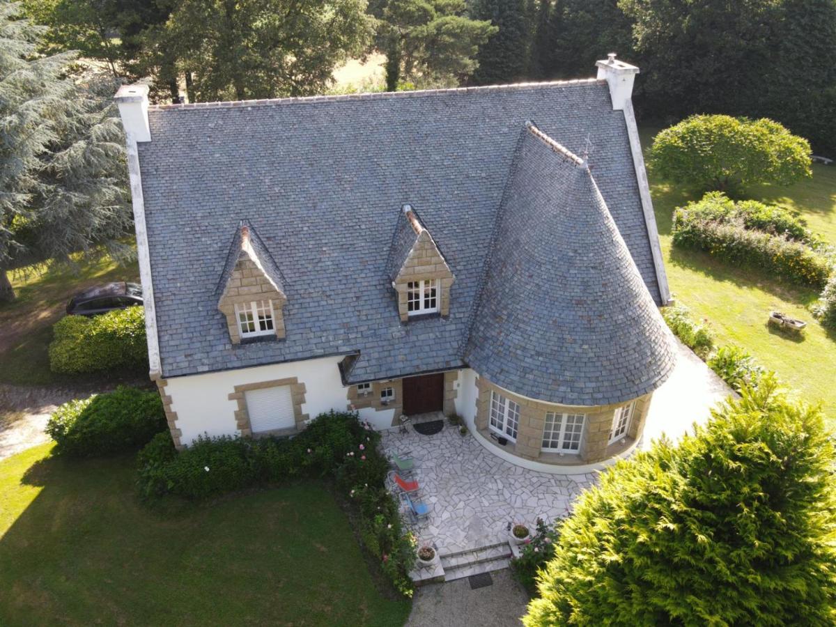 Le Faouët Crown Roads B&B 외부 사진